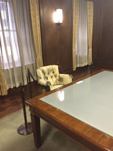 第一生命館マッカーサー記念室