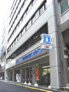 小田急西新宿ビルの外観写真