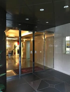いちご新横浜(旧BENEXS-2)ビルの内装