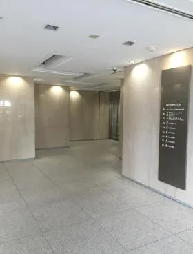 東信商事ビルの内装
