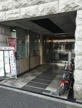 横浜塩業ビルの内装