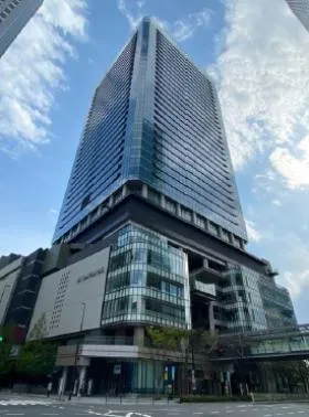 グランフロント大阪タワーAビルの外観
